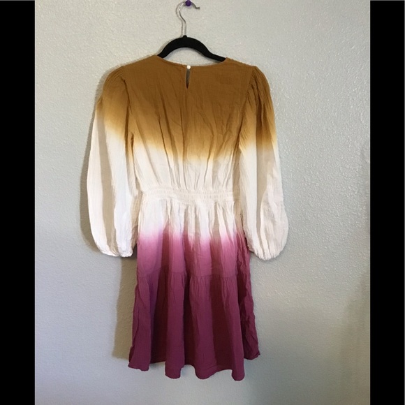 Universal Thread Dress. - Picture 2 of 8